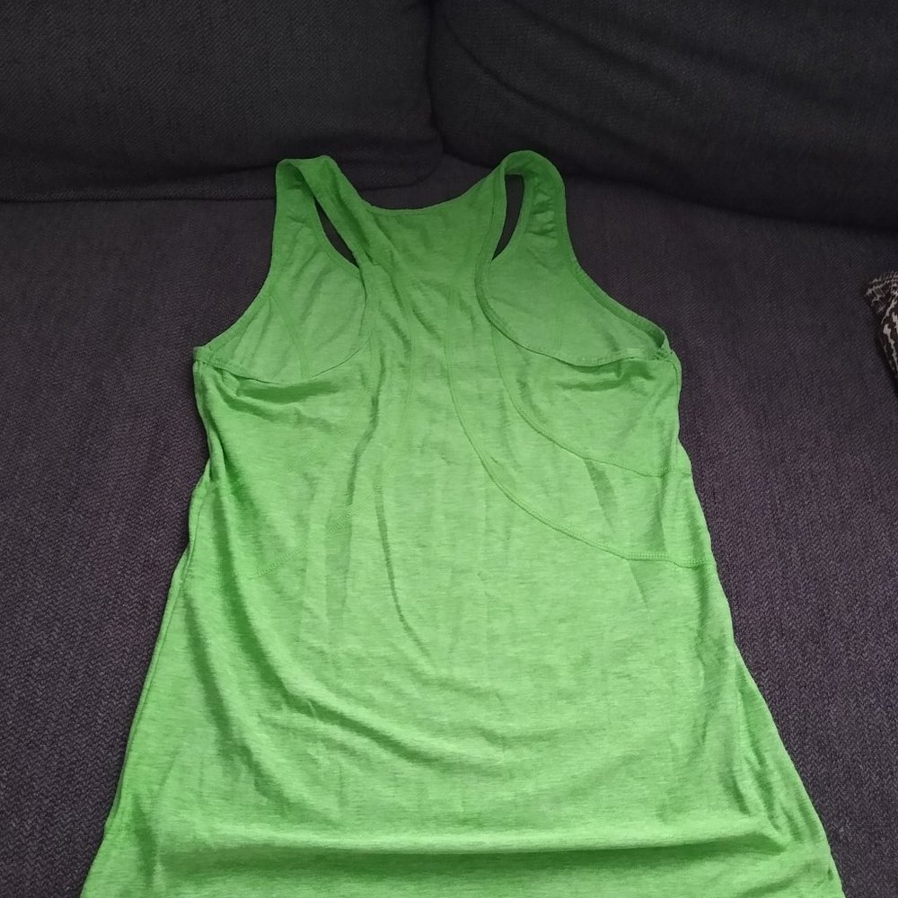 2 Reebok Athletic Tanks - Picture 6 of 7